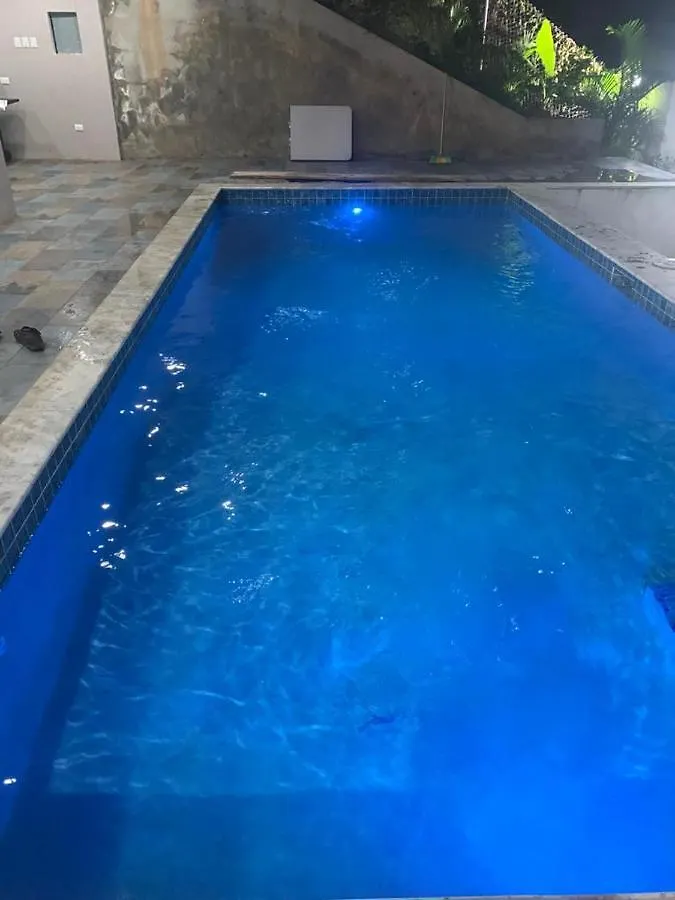 Hololo Haven Bed & Breakfast Saint Elizabeth